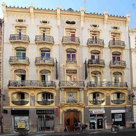 Red Nest Hostel Walencja Zewnętrze zdjęcie