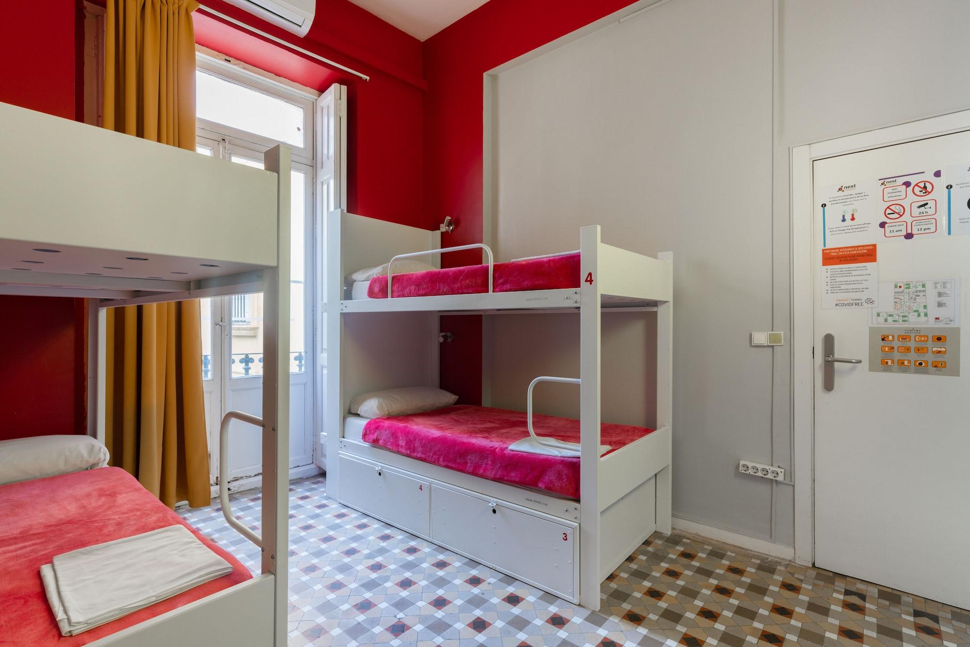Red Nest Hostel Walencja Zewnętrze zdjęcie