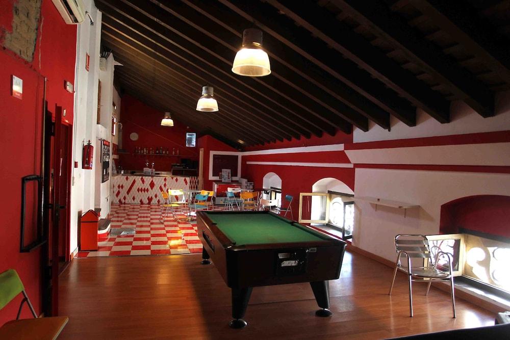 Red Nest Hostel Walencja Zewnętrze zdjęcie