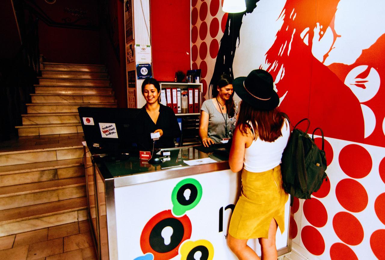 Red Nest Hostel Walencja Zewnętrze zdjęcie